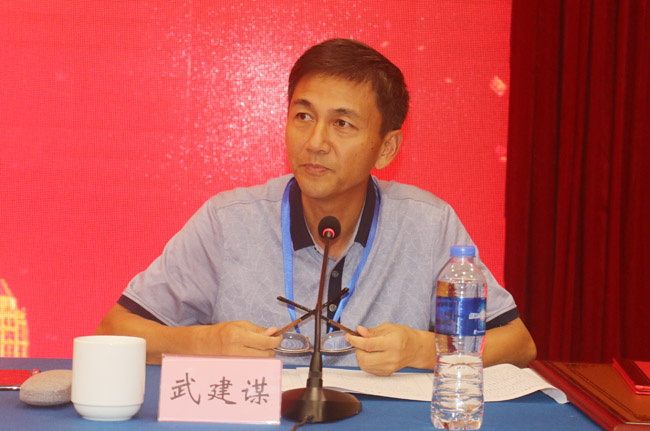 武建谋.jpg